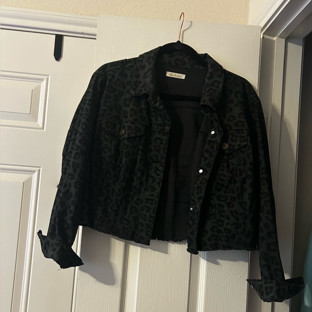 Leopard Print Black Denim Jacket